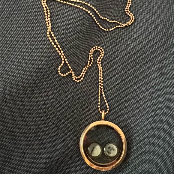 Moon Glow Family Locket in Rose Gold - Picture 5 of 8